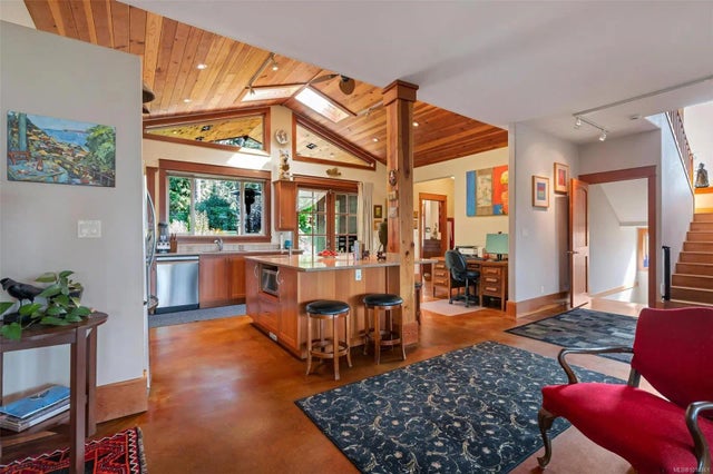 5 of 82 - 1870 Munsie Rd, Shawnigan Lake, BC