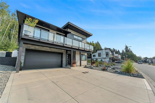 2 of 50 - 7031 Sha-elum Dr, Lake Cowichan, BC