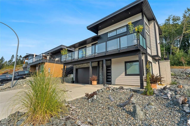 3 of 50 - 7031 Sha-elum Dr, Lake Cowichan, BC