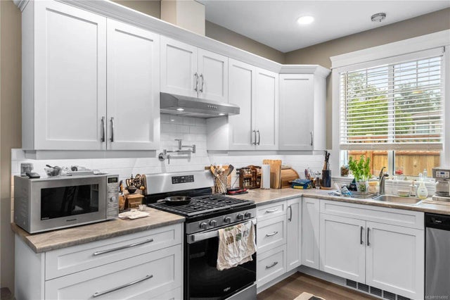 3 of 31 - 509 Pine St, Nanaimo, BC