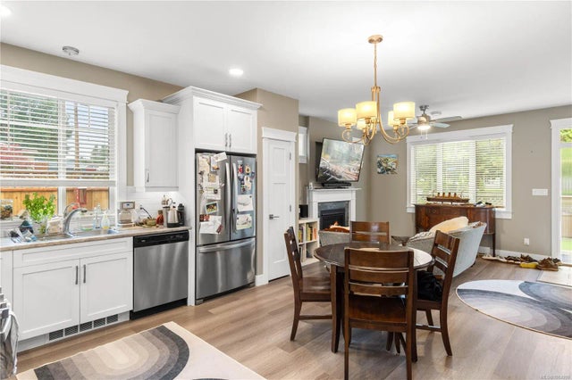 5 of 31 - 509 Pine St, Nanaimo, BC