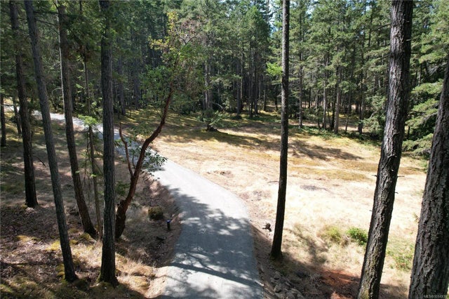 1 of 17 - Lt 13 Sitka Grove, Gabriola Island, BC