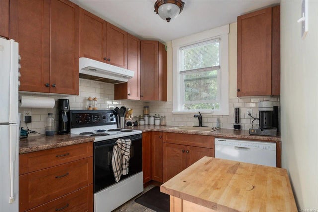 4 of 42 - 397 Machleary St, Nanaimo, BC