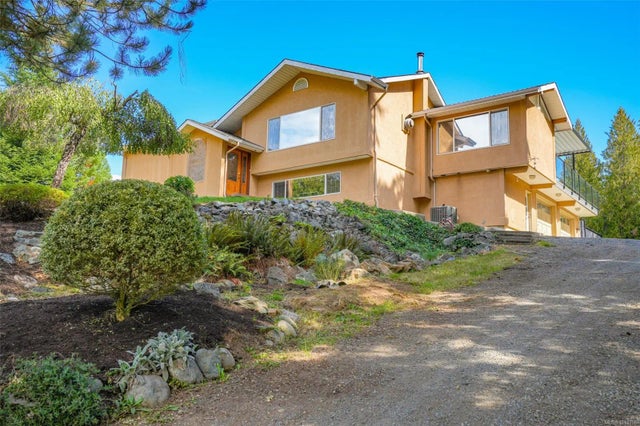 1 of 62 - 5953 Stuart Ave, Port Alberni, BC