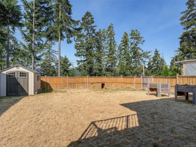 4 of 28 - 1042 Skylar Cir, Shawnigan Lake, BC