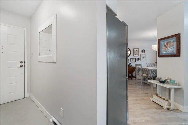 3 of 50 - 2562 Departure Bay Rd 321, Nanaimo, BC