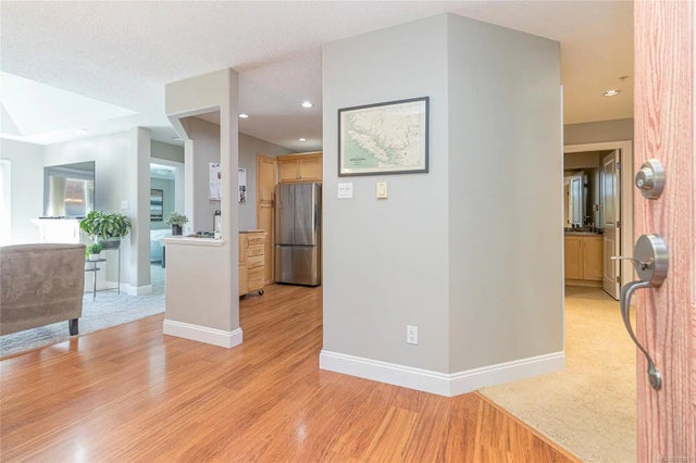 5 of 52 - 340 Young St 3, Parksville, BC