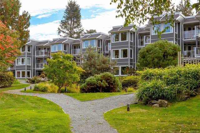 2 of 43 - 1600 Stroulger Rd 710, Nanoose Bay, BC