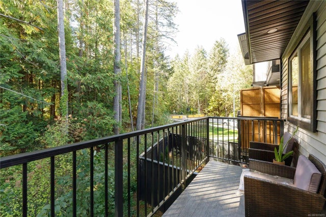 3 of 33 - 600 Ninth St 102, Nanaimo, BC