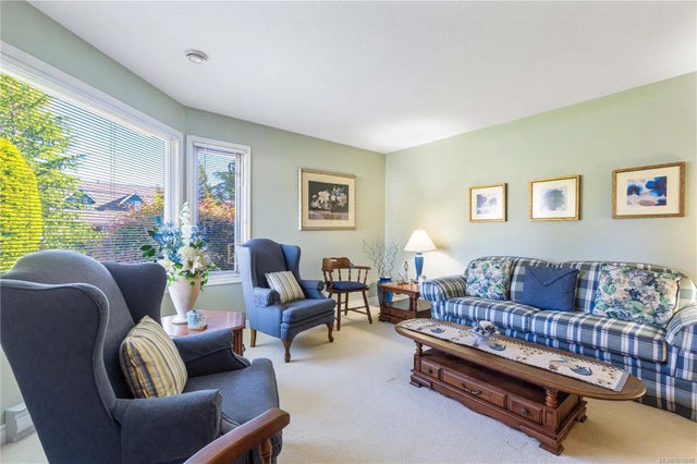 4 of 64 - 785 Nicolls Dr, Parksville, BC