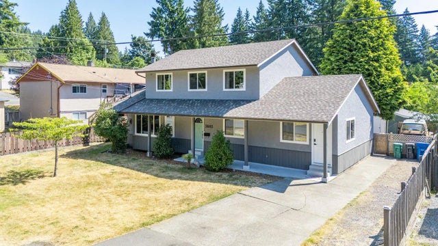1 of 38 - 3603 Sunrise Pl, Nanaimo, BC