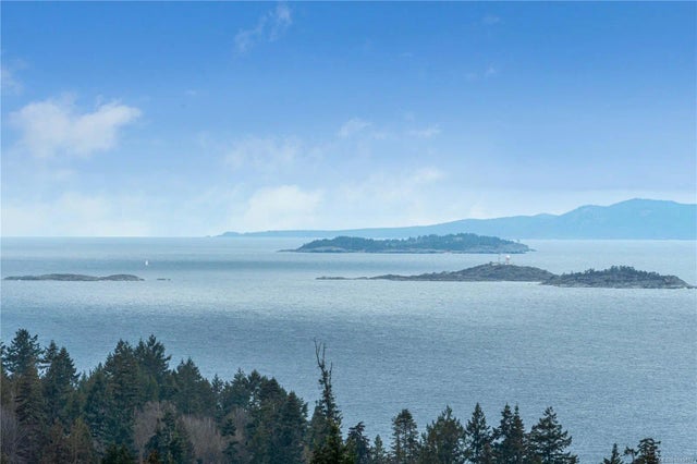 2 of 29 - 5340 Royal Sea View, Nanaimo, BC