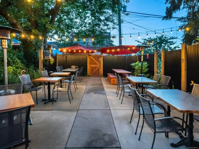 2 of 66 - 18 Roberts St, Ladysmith, BC