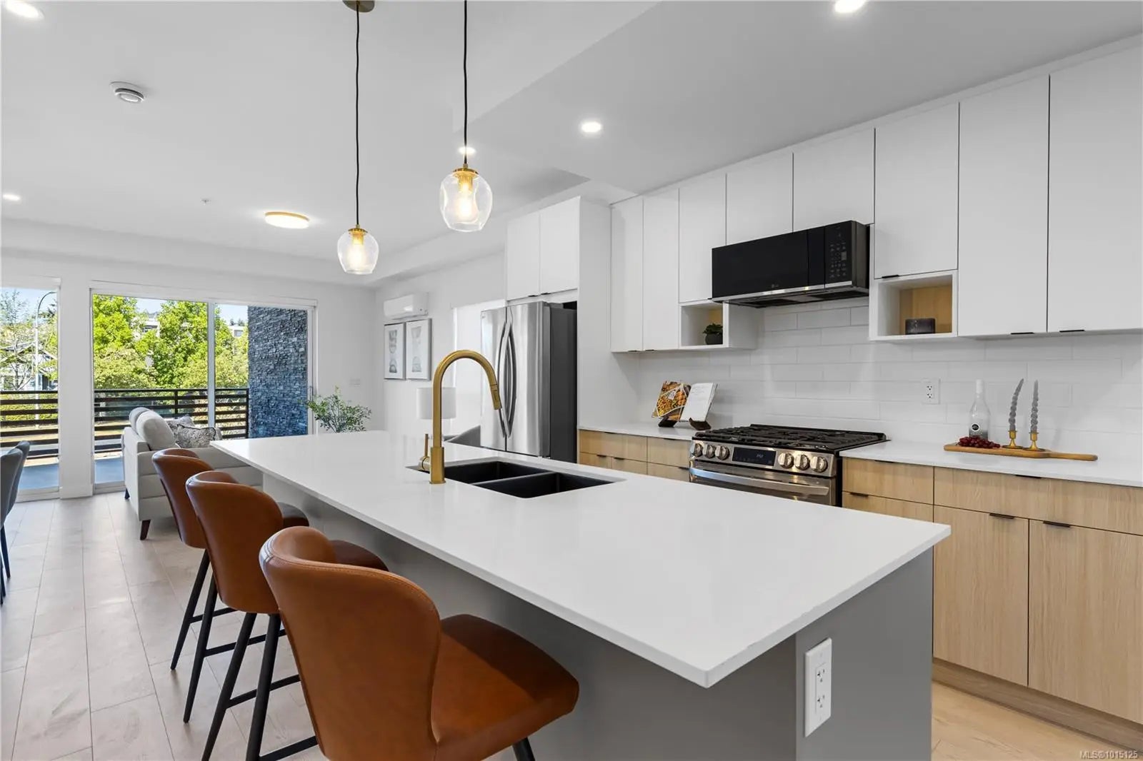 1015125, Residential, 2629 Millstream Rd 101, Langford, BC, Millstream Residences, , V9B 3R8