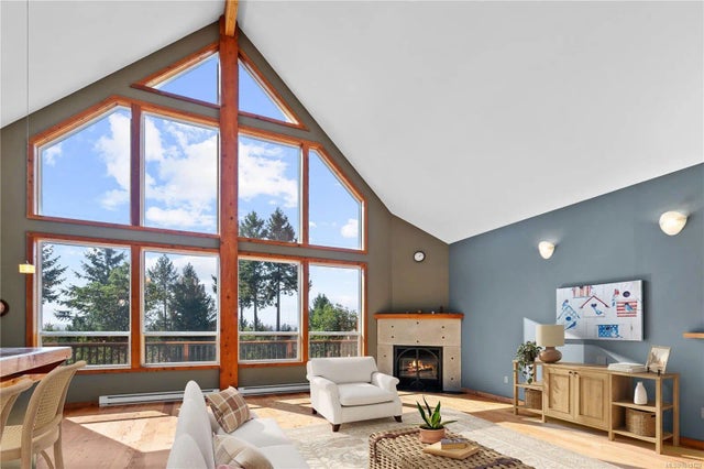 3 of 69 - 2405 Lindsey Rd, Nanaimo, BC