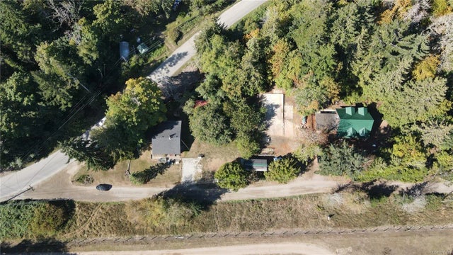 3 of 21 - 110 Ross Rd, Salt Spring, BC