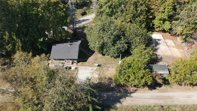 4 of 21 - 110 Ross Rd, Salt Spring, BC