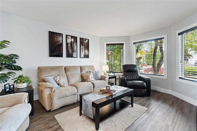 2 of 55 - 780 Humphrey Rd, Parksville, BC