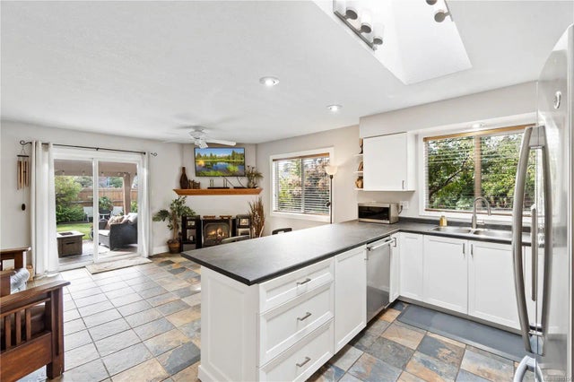4 of 55 - 780 Humphrey Rd, Parksville, BC