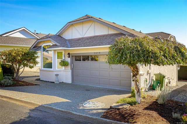 1 of 44 - 3619 Park Lane, Cobble Hill, BC