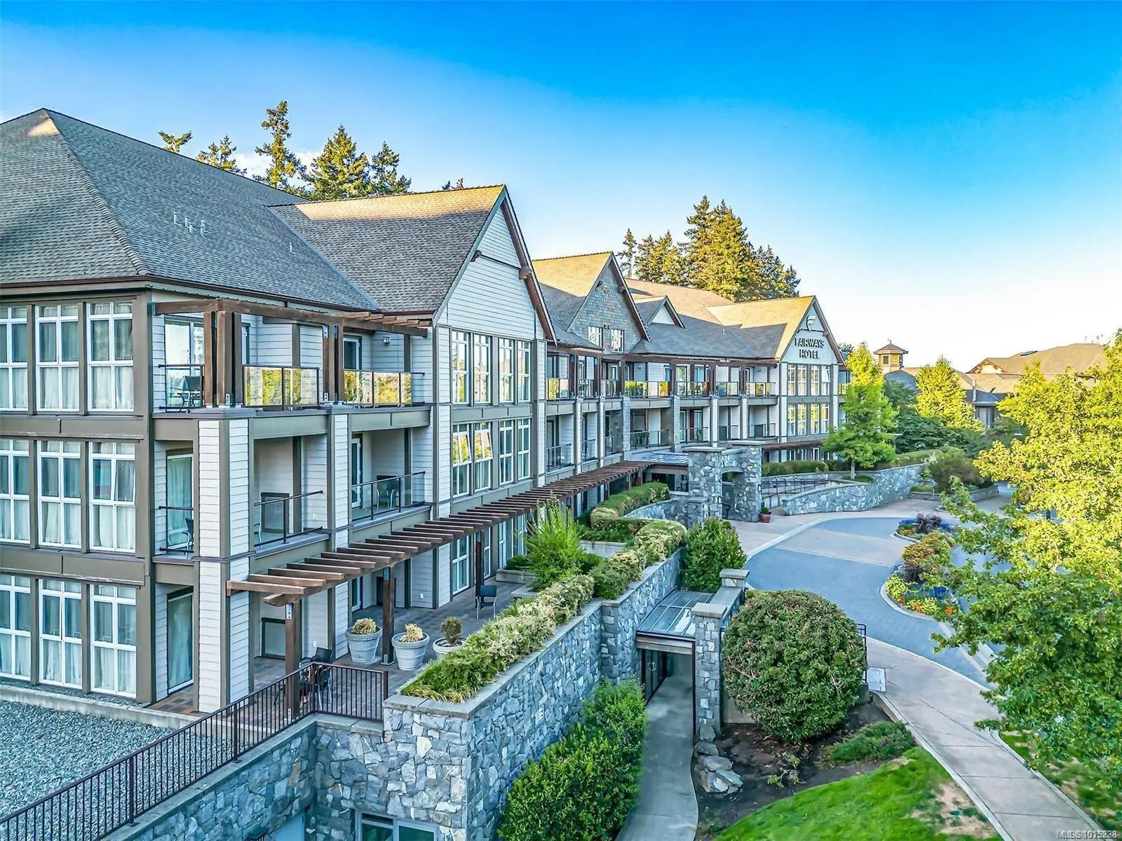 MLS #1015228 for Sale at 1376 Lynburne Pl 205/207d, in the city of Langford, V9B 6S1