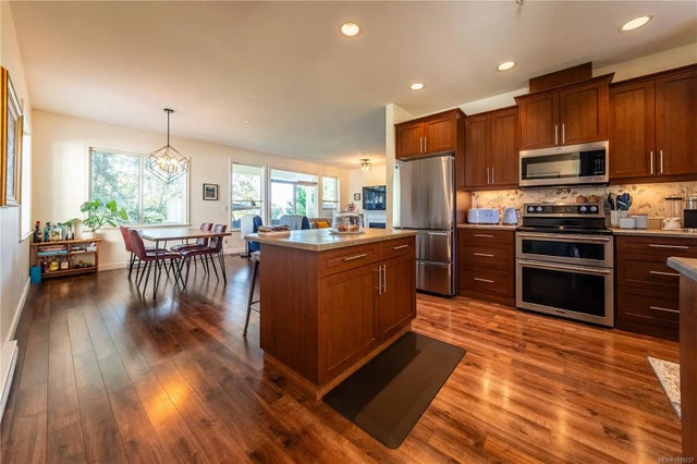 4 of 32 - 834 Varsity Way 100, Nanaimo, BC