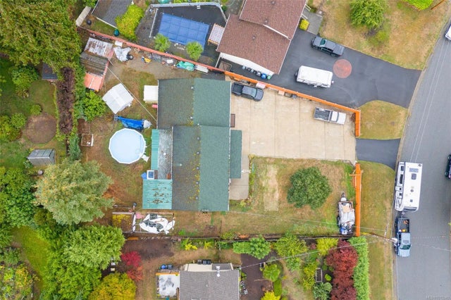 3 of 23 - 5886 Broadway Rd, Nanaimo, BC