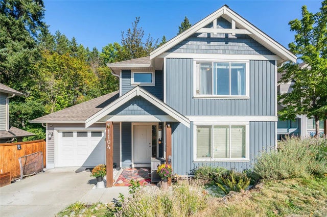 1 of 22 - 1104 Timberwood Dr, Nanaimo, BC