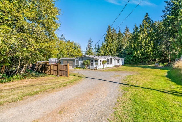1 of 65 - 1122 Popham Rd, Parksville, BC