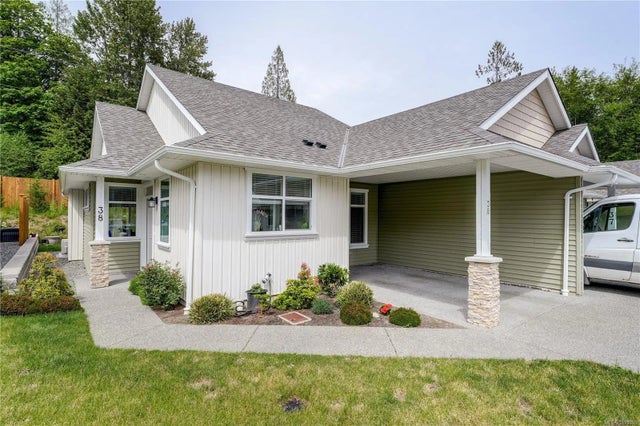 1 of 23 - 300 Grosskleg Way 38, Lake Cowichan, BC