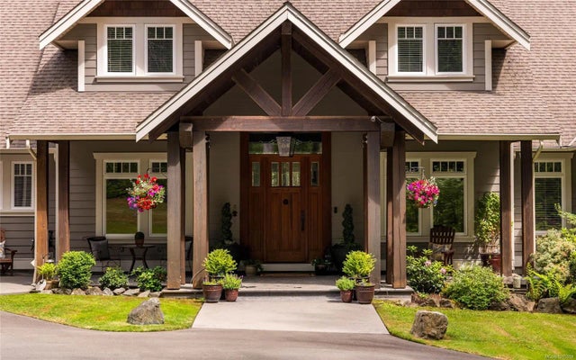 2 of 70 - 1453 White Pine Terr, Highlands, BC