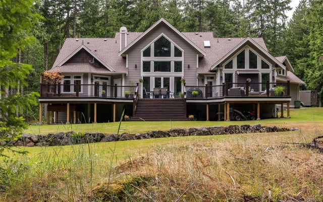 3 of 70 - 1453 White Pine Terr, Highlands, BC