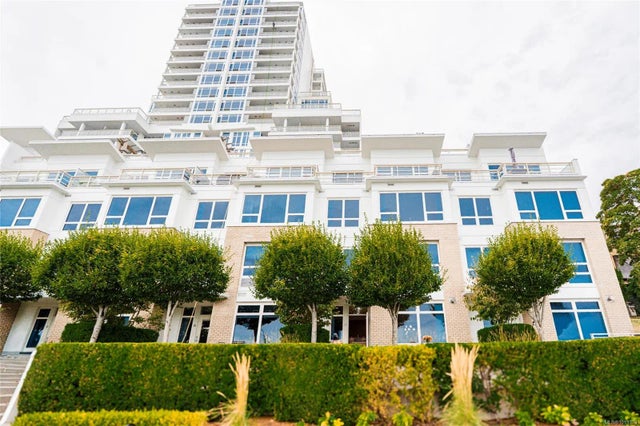 2 of 48 - 38 Front St 12, Nanaimo, BC