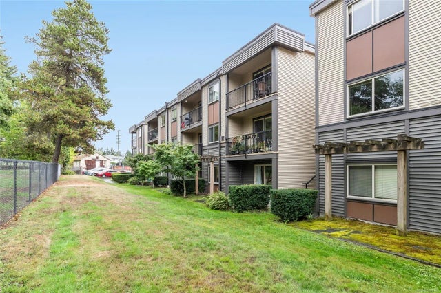 3 of 25 - 1600 Caspers Way 107, Nanaimo, BC