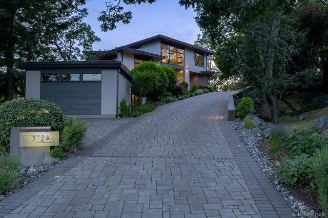 3 of 70 - 3724 Arbutus Ridge, Saanich, BC