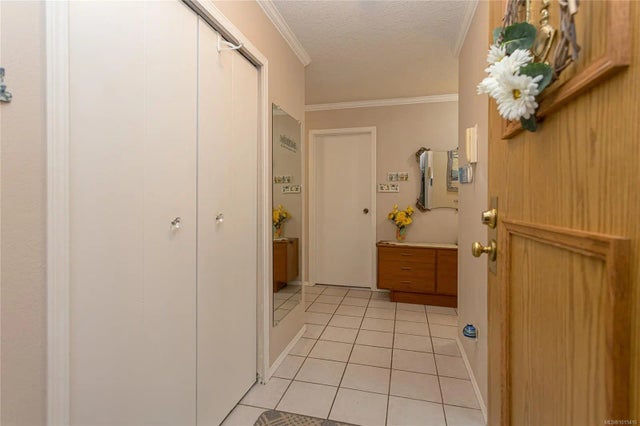 2 of 43 - 130 Sunningdale Rd E 110, Qualicum Beach, BC