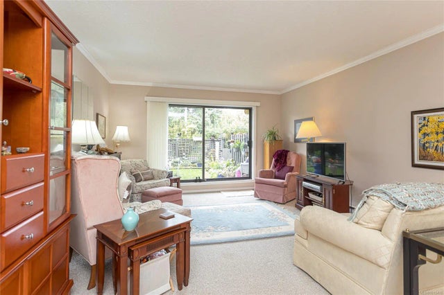 3 of 43 - 130 Sunningdale Rd E 110, Qualicum Beach, BC