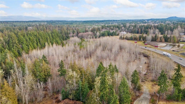 1 of 21 - 2745 Shaver Rd, Coombs, BC