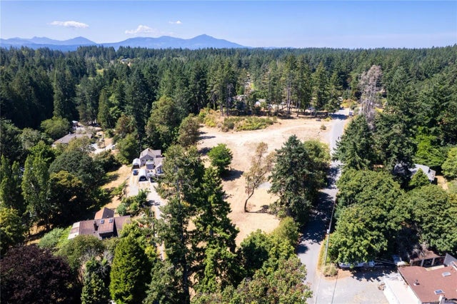 4 of 21 - Lot 1 Fawcett Rd, Nanaimo, BC