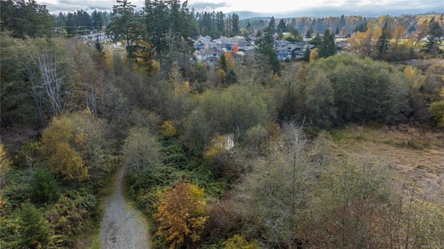 2 of 36 - 1825 Nairne Rd, Nanaimo, BC