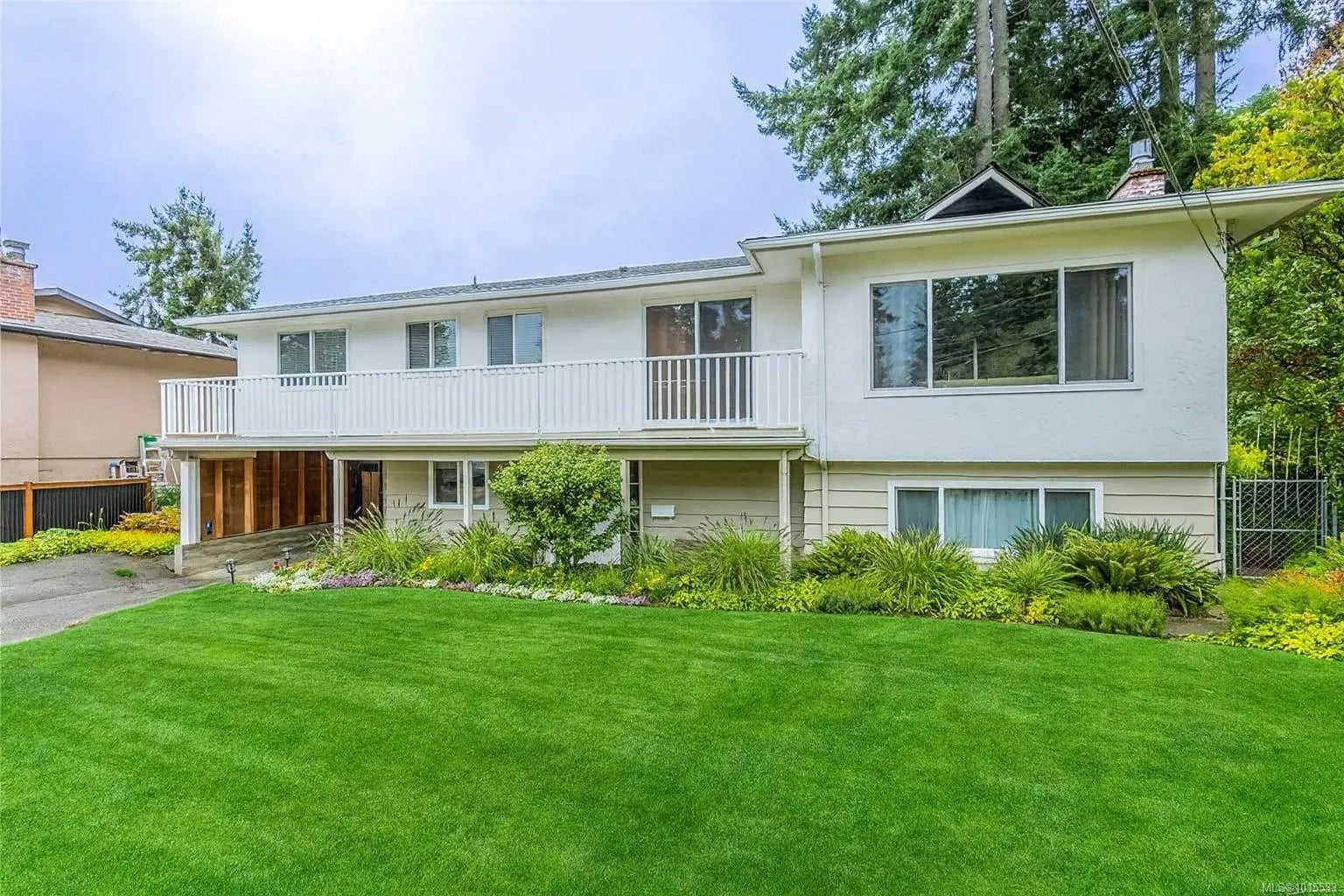 Homes for Sale located at 1331 Glenridge Dr, in the city of Langford, BC V9B 2M5