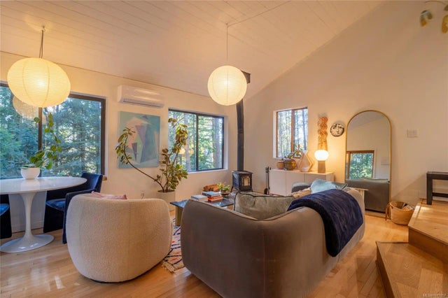 2 of 26 - 4708 Captains Cres, Pender Island, BC