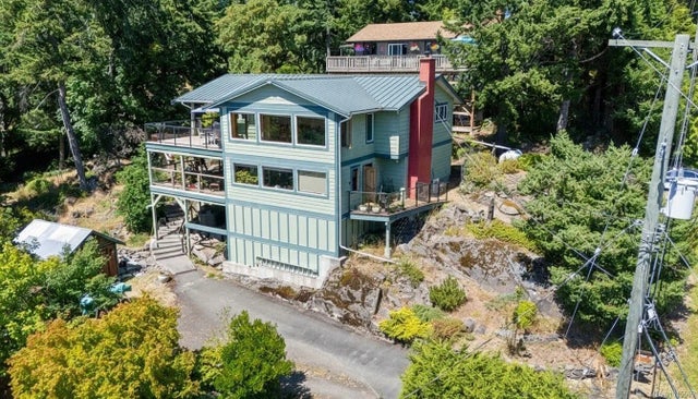 1 of 43 - 3705 Signal Hill Rd, Pender Island, BC