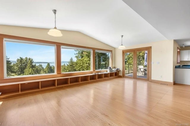5 of 43 - 3705 Signal Hill Rd, Pender Island, BC