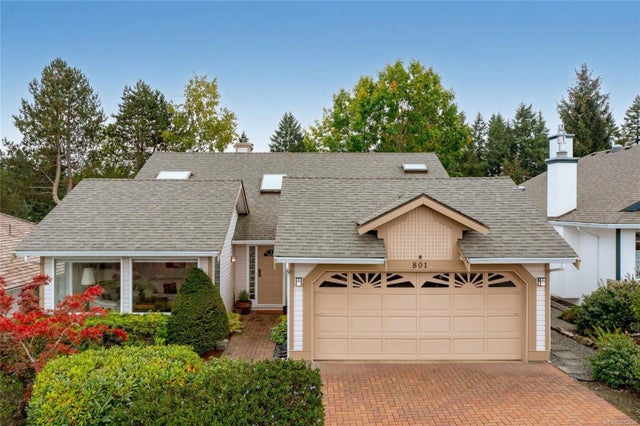 1 of 64 - 801 Country Club Dr, Cobble Hill, BC