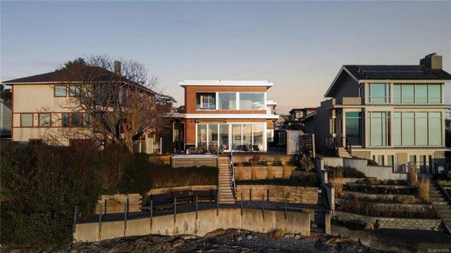 5 of 36 - 2086 Marne St, Oak Bay, BC