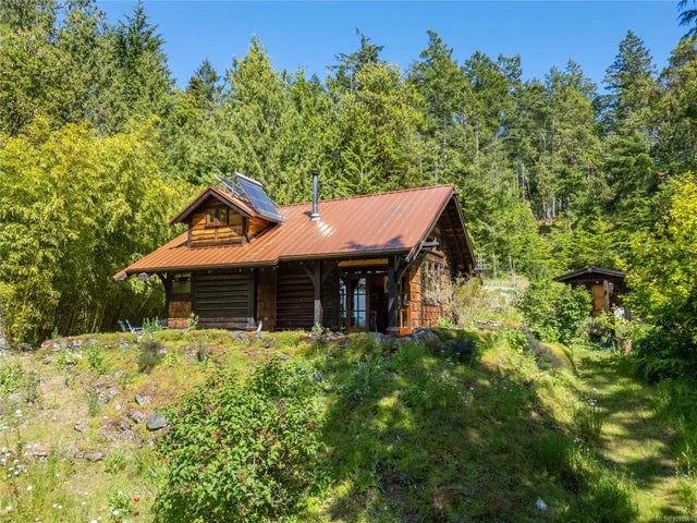 1 of 28 - 1208 Otter Bay Rd, Pender Island, BC