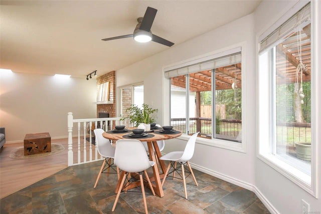 4 of 51 - 8868 Erickson Pl, Black Creek, BC