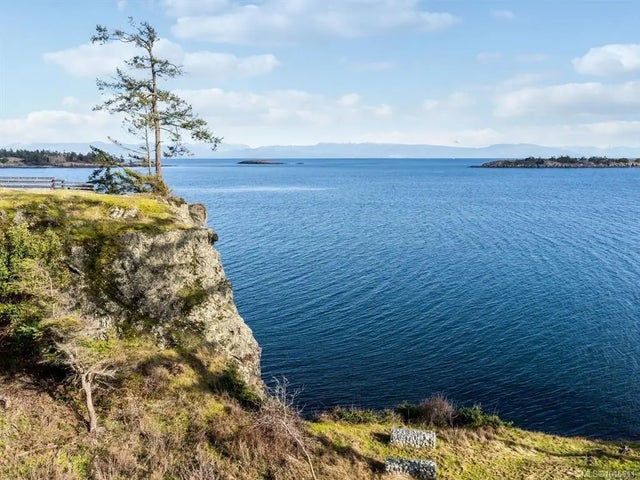 2 of 8 - Sl 2 Oak Leaf Dr, Nanoose Bay, BC