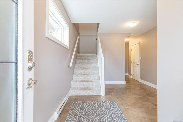 4 of 50 - 561 Marisa St, Nanaimo, BC